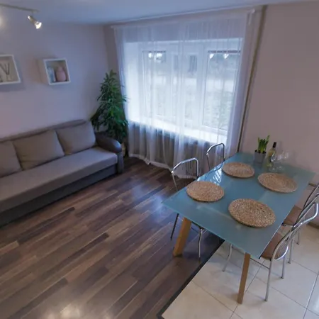 Cozy Flat Old In 900m Апартаменты
